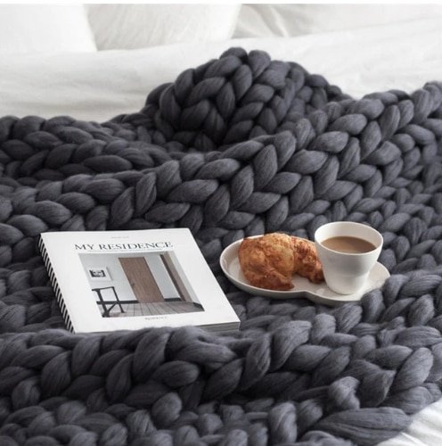 Joylove Fashion Hand Chunky Knitted Blanket Thick Yarn Wool-like Polyester Bulky Knitted Blankets Winter Soft Warm Drop Shipping