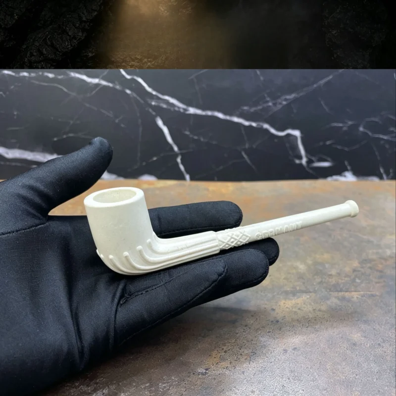 Victorian Vintage Shell Relief White Ceramic Clay Tobacco Pipe
